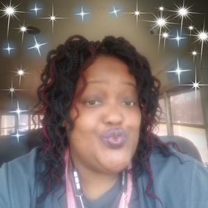 Meet your Posher, Kiki